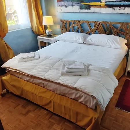La Tua Casa Tra I Tetti E La Storia Di