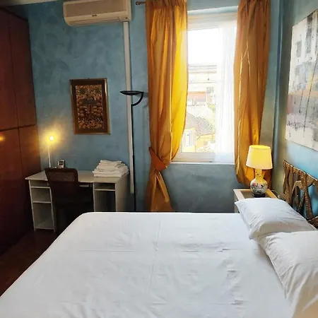 La Tua Casa Tra I Tetti E La Storia Di Apartment